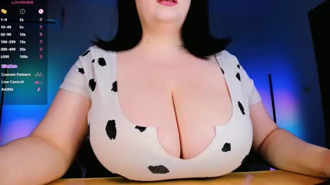 Snapshot of clara4love chatting on December 15, 12:51 am Clara online show from December 15, 12:51 am