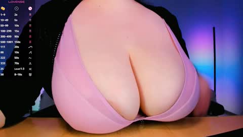 Snapshot of clara4love chatting on February 16, 12:19 am Clara online show from February 16, 12:19 am