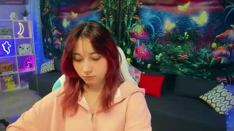 clarabenson online show from November 24, 7:35 pm