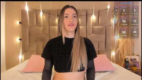 Clara del mar online show from December 14, 10:31 am