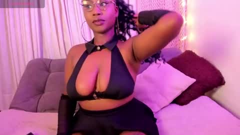 Snapshot of claradoll_ chatting on July 23, 2:20 am Clara online show from July 23, 2:20 am