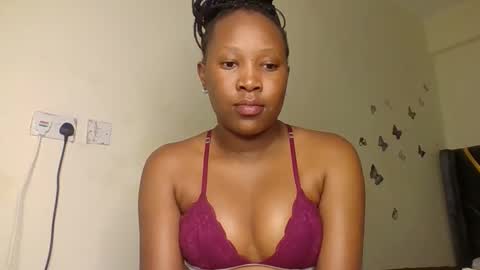 clara11 online show from April 11, 12:53 pm