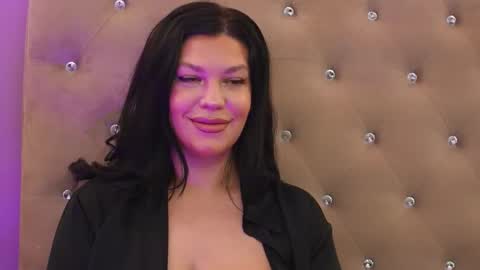 Clara online show from January 15, 6:33 pm