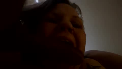 Clarbrit561 online show from March 8, 9:13 am