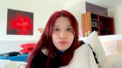 Sophie online show from April 4, 4:11 am