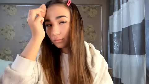 Yuna online show from October 15, 8:14 am