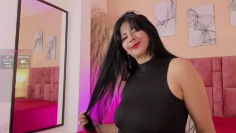 Snapshot of clariss_brown chatting on May 31, 12:45 pm clariss_brown online show from May 31, 12:45 pm