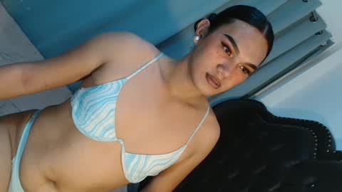 Snapshot of clarissa_swet chatting on August 1, 10:36 am clarissa online show from August 1, 10:36 am