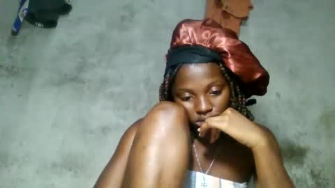 clarisse98 online show from March 29, 11:27 pm