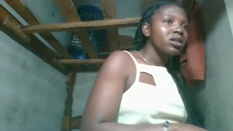 clarisse98 online show from April 25, 3:09 pm