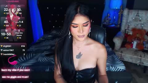 Clariza online show from December 7, 12:02 pm