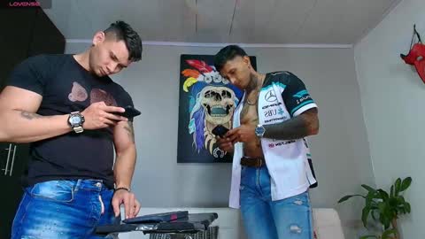 Snapshot of clark__ken chatting on December 7, 7:43 pm Juanpaindependent model online show from December 7, 7:43 pm