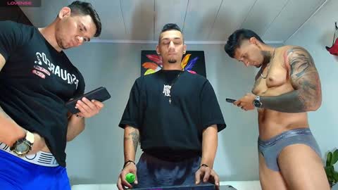 Snapshot of clark__ken chatting on December 14, 11:12 pm Juanpaindependent model online show from December 14, 11:12 pm