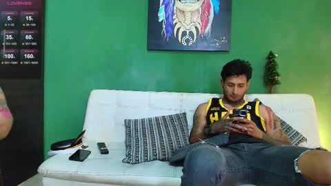 Juanpaindependent model online show from December 5, 5:20 pm