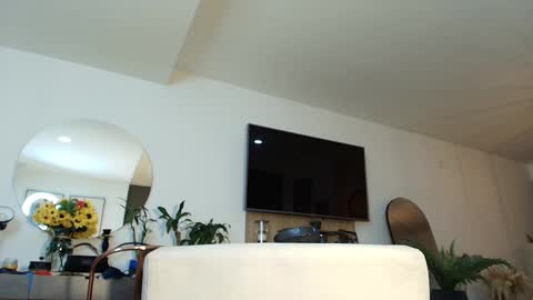 Snapshot of clark_strong chatting on March 7, 2:57 am clark_strong online show from March 7, 2:57 am