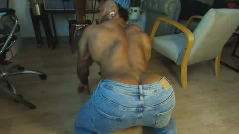 clark_strong online show from April 21, 2:56 pm