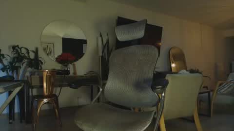 Snapshot of clark_strong chatting on May 1, 10:58 pm clark_strong online show from May 1, 10:58 pm