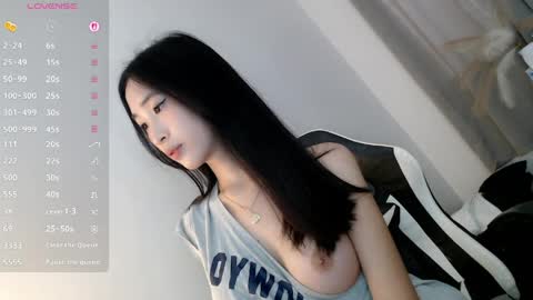 MIKAY OR MIKAH online show from April 21, 2:51 am