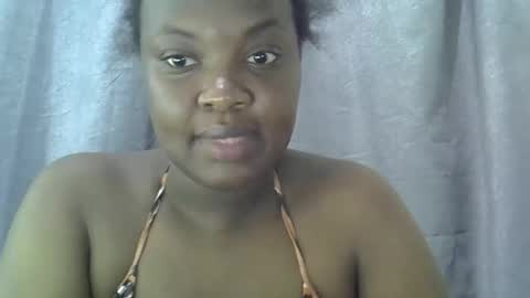 Snapshot of classy_zoey chatting on November 17, 5:52 pm classy_zoey online show from November 17, 5:52 pm