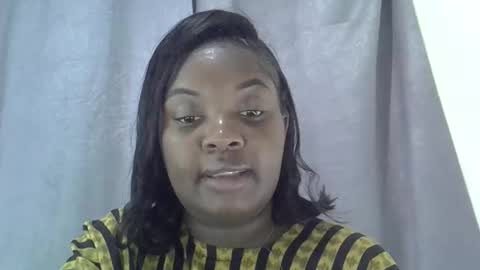 Snapshot of classy_zoey chatting on November 25, 10:43 pm classy_zoey online show from November 25, 10:43 pm