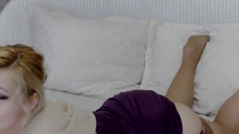 Classy Tinna online show from April 15, 5:03 am