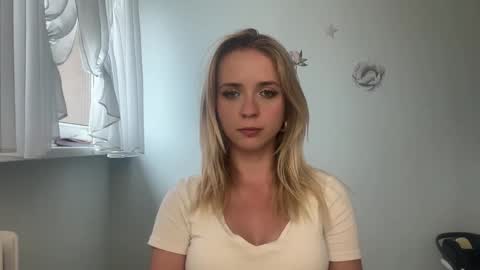 ClaudiaGold online show from September 10, 3:12 pm