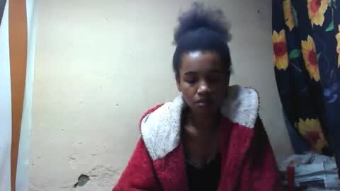 claudianne online show from September 25, 8:18 am