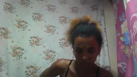 claudianne online show from November 28, 6:32 pm