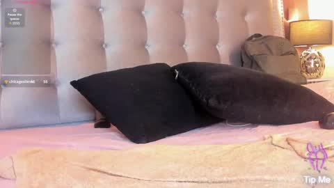 Anastasia Owen online show from April 21, 1:42 am