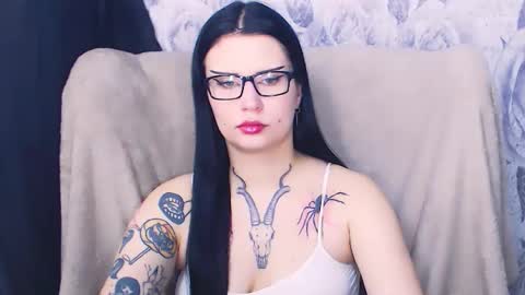 CleaDark online show from April 8, 7:14 pm