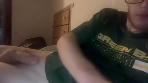 cleatus27 online show from April 24, 3:20 am