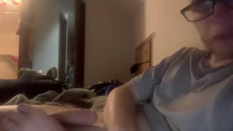 Snapshot of cleatus27 chatting on June 10, 3:50 am cleatus27 online show from June 10, 3:50 am