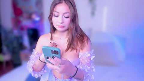 Snapshot of cleeo_brown chatting on October 8, 9:34 pm Cleo online show from October 8, 9:34 pm