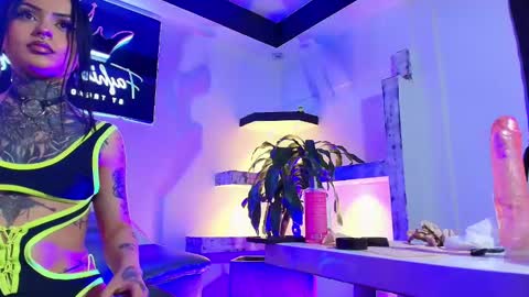 Snapshot of cleeoadams_ chatting on February 2, 7:41 am Cleo Adams online show from February 2, 7:41 am