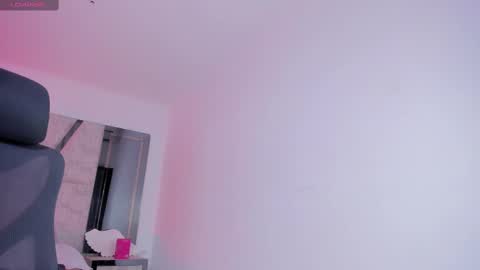 Snapshot of cleeoadams_ chatting on February 23, 5:01 am Cleo Adams online show from February 23, 5:01 am