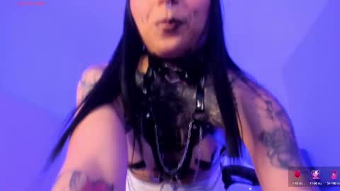 Snapshot of cleeoadams_ chatting on February 25, 4:46 am Cleo Adams online show from February 25, 4:46 am