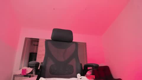 Snapshot of cleeoadams_ chatting on March 11, 5:05 am Cleo Adams online show from March 11, 5:05 am