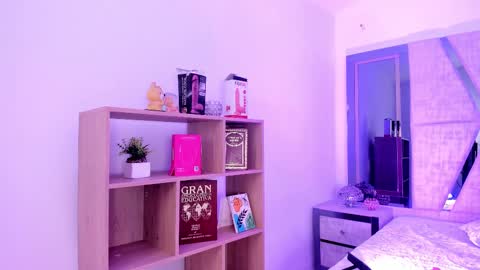 Snapshot of cleeoadams_ chatting on September 10, 4:23 am Cleo Adams online show from September 10, 4:23 am