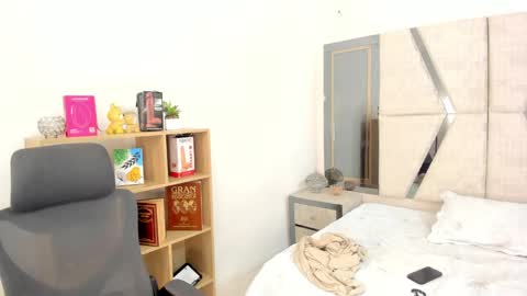 Snapshot of cleeoadams_ chatting on September 16, 4:13 am Cleo Adams online show from September 16, 4:13 am