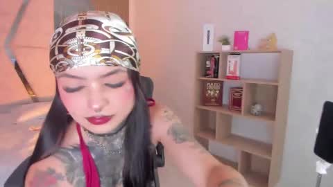 Snapshot of cleeoadams_ chatting on September 24, 4:27 am Cleo Adams online show from September 24, 4:27 am