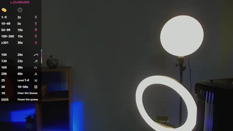 Snapshot of cleeoadams_ chatting on October 19, 4:13 am Cleo Adams online show from October 19, 4:13 am