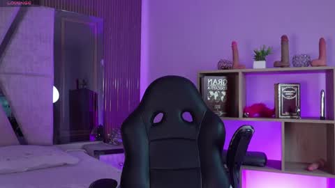 Cleo Adams online show from April 22, 6:05 am