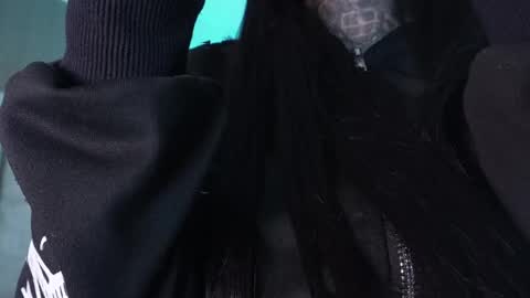 Snapshot of cleeoadams_ chatting on May 13, 4:54 am Cleo Adams online show from May 13, 4:54 am