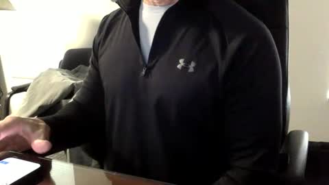 Snapshot of clemike69 chatting on March 5, 6:04 pm clemike69 online show from March 5, 6:04 pm