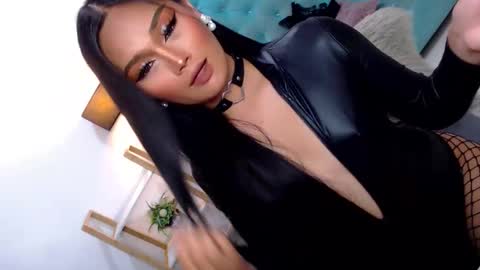 Cleo online show from March 13, 9:43 pm