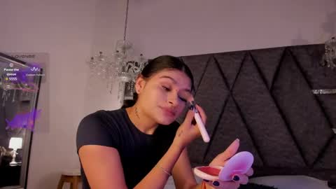 Snapshot of cleopatraa1 chatting on May 1, 8:02 pm Cleopatra online show from May 1, 8:02 pm