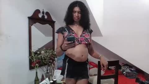 Snapshot of cleopatradoll chatting on February 26, 11:37 pm Cleopatra Doll online show from February 26, 11:37 pm
