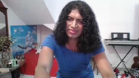 Snapshot of cleopatradoll chatting on March 10, 5:22 am Cleopatra Doll online show from March 10, 5:22 am