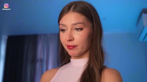 Cleo online show from April 9, 7:14 am