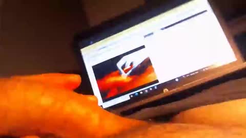 Snapshot of clermind07 chatting on April 27, 6:06 pm clermind07 online show from April 27, 6:06 pm